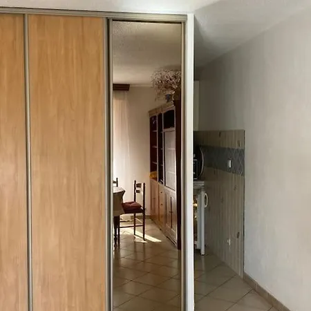 Charmant Studio Costebelle Proche Gare, Terrasse Et Parking Gratuit Apartment Hyeres